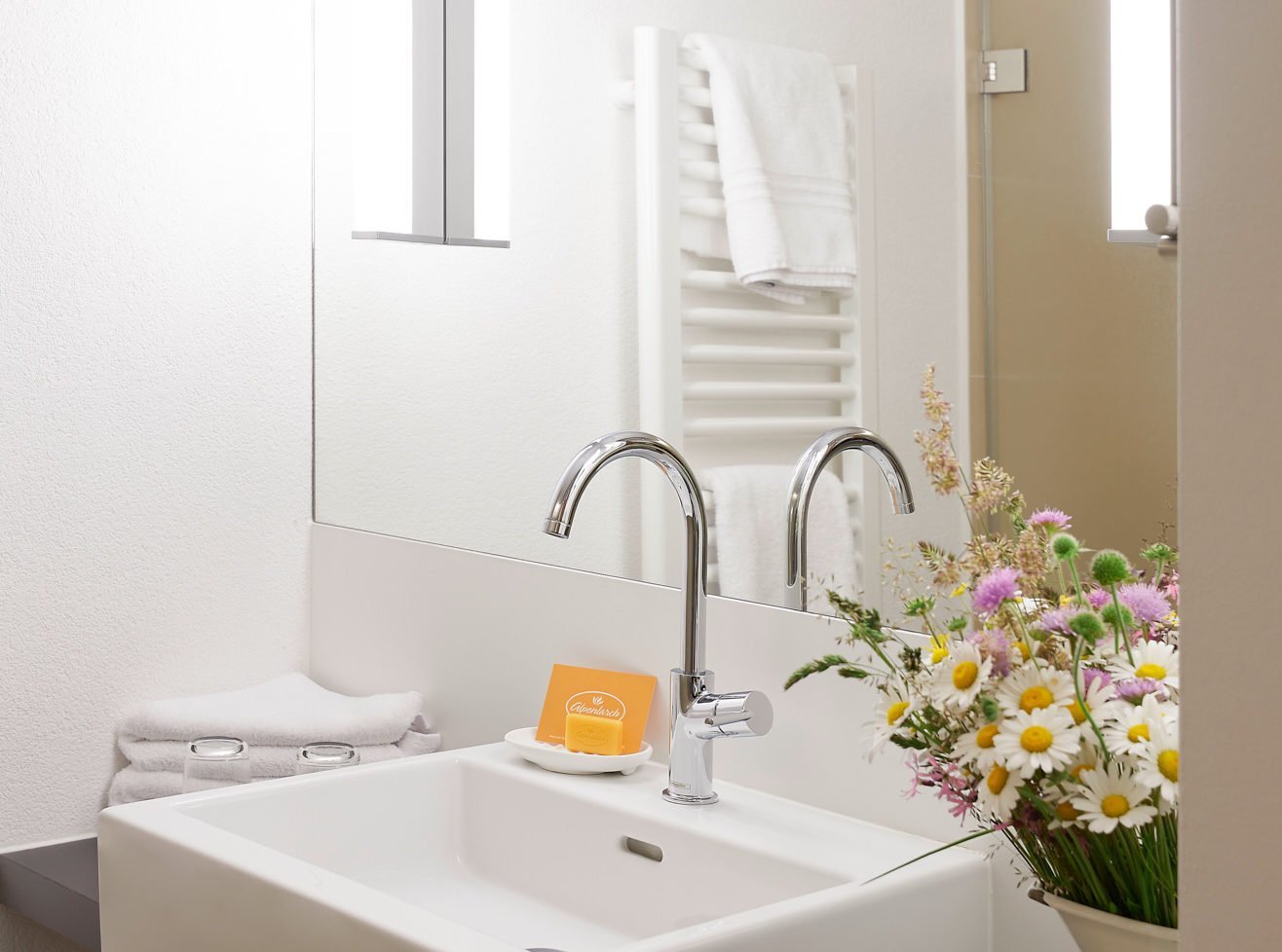 Chambre “prés-vergers” avec encorbellement L+